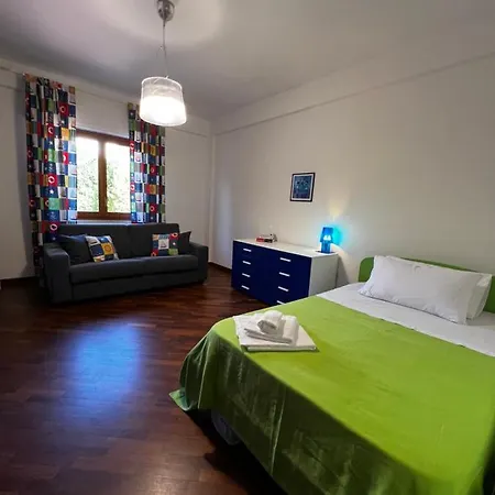 Fugari Mondello Semesterbostad *