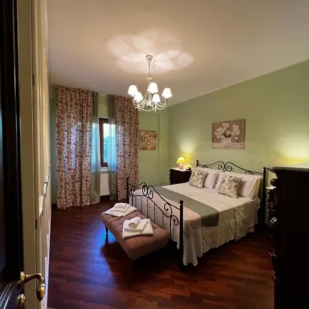 Semesterbostad Fugari Mondello *